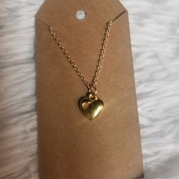 Heart Necklace size 18inches - Picture 3 of 4